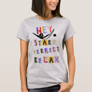 Grises de camiseta con escritura colorida