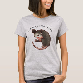 Gritando En La Camiseta De Opossum Exterior