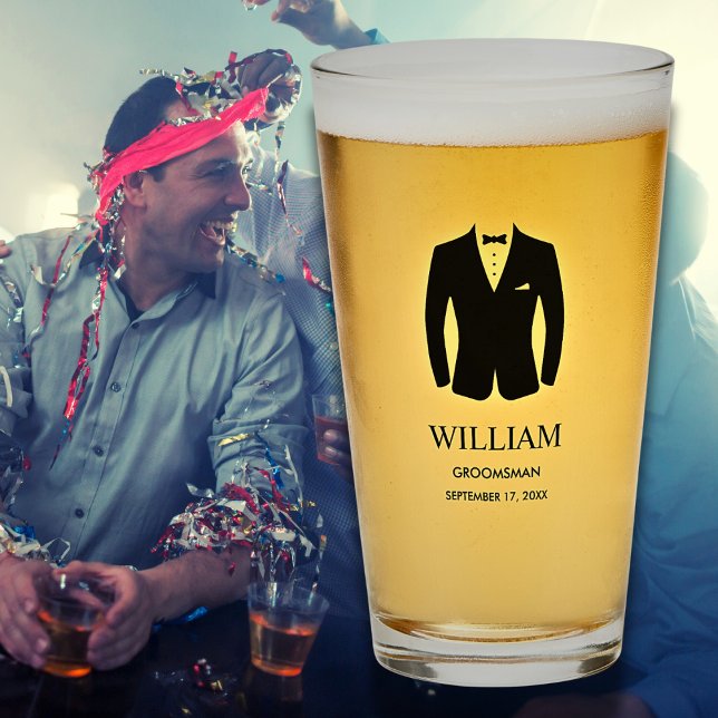 Groomsmen Black Tie Tuxedo Nombre y fecha (Groomsmen Groomsman Gift Personalized Name and Date Black Tie Tuxedo DRinkware Glass)