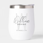 Groomsmen personalizado de escritura moderna<br><div class="desc">Moderno Minimalista Personalizado Monograma y Regalos de nombres Este diseño presenta un nombre personalizado en estilo de letra de escritura a mano gris moderno y monocagrama en gris claro moderno sans serif estilo de fuente como fondo, con detalles bodas en sans modernos grises serif estilo de fuente serif sobre fondo...</div>