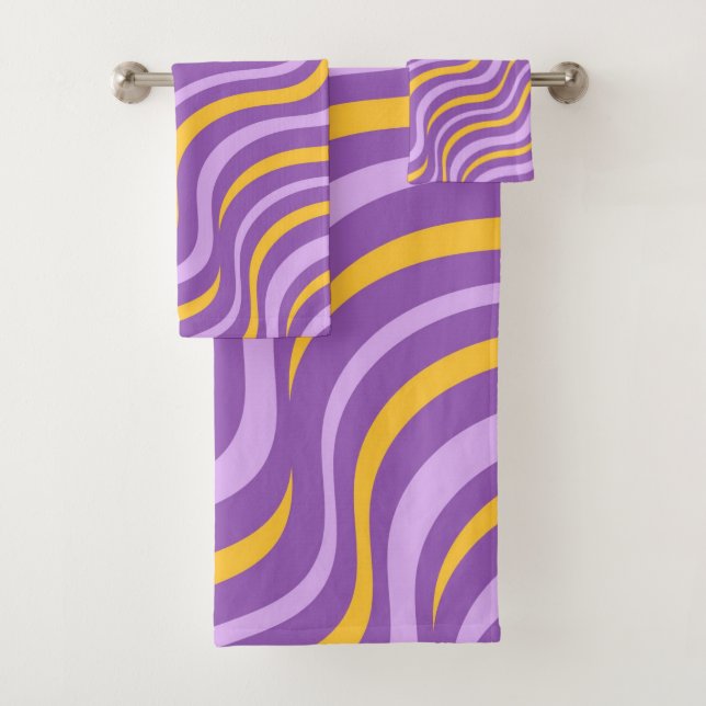 Groovy Wavy Stripe Purple Yellow Resumen Spring (In situ)