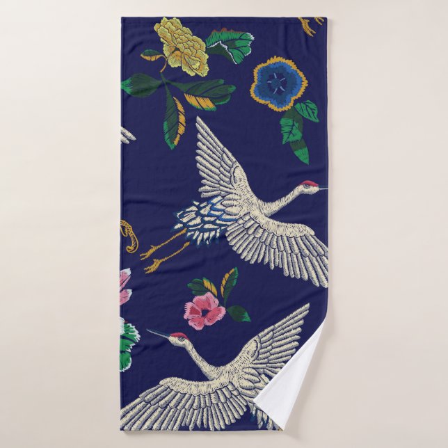 Grúas, olas y flores japonesas. Embroidery ill (Toalla de baño)