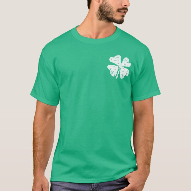 Grunge shamrock St Patricks Day tee | Camisa verde (Anverso)
