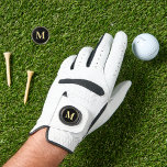 Guante De Golf Crear oro negro personalizado Personalizado monogr<br><div class="desc">Personalizado, monograma de oro falso personalizado y moderno monogramado sobre fondo negro, diseñado para mejorar el rendimiento, cuero de Cabretta suave premium, guante de golf personalizado con marcador, Los dedos de ventilación ayudan a aumentar la respiración y su cuero Cabretta suave premium proporciona un excelente ajuste con un confort excelente,...</div>