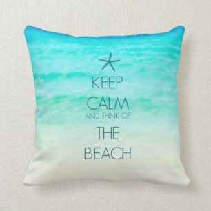 Guarde la almohada tranquila de la playa del