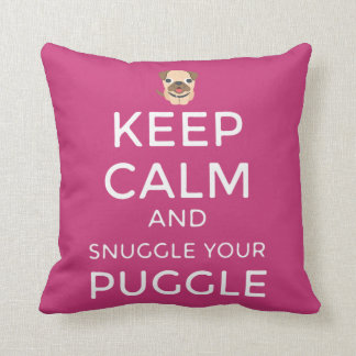 ¡Guarde la calma y Snuggle su ALMOHADA de Puggle
