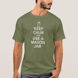 Guarde la calma y utilice una camiseta blanca del