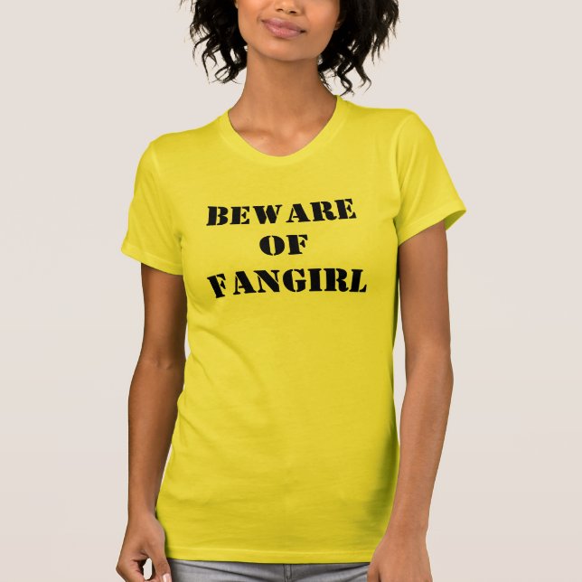 Guárdese de la camisa de Fangirl (Anverso)