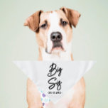 Guardia de Invitación de Embarazo Bandana | Gran S<br><div class="desc">Pequeña o grande, esta bandana mascota puede utilizarse para perros o gatos. Mínimo, moderno y personalizable con el nombre de su mascota. Lo que es más lindo que anunciar un embarazo que con su hijo de piel 🥰 Todo el texto es personalizable ↣ sólo hacer clic en el botón ‘Personalizar’....</div>