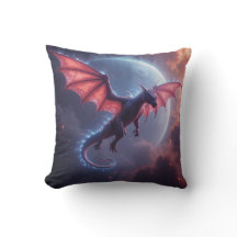 Guardián Majestuoso: Almohada de Dragón de Nebulos