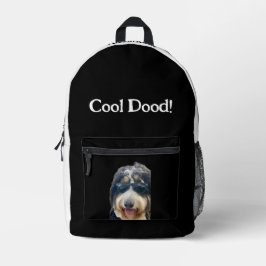 "¡Guay Dood!" Perro lindo con mochila de gafas de 