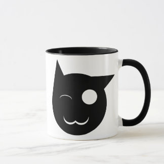 Guiño de la taza del gato negro