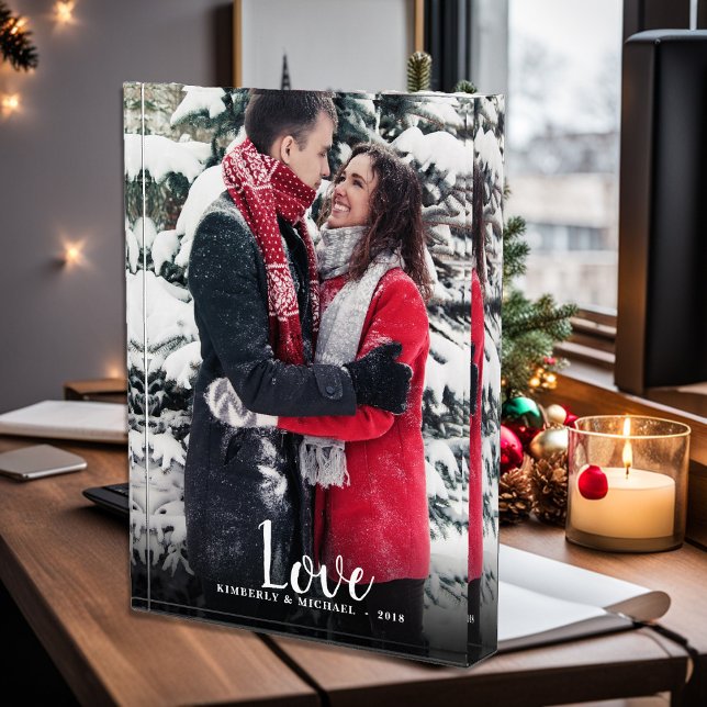 Guión de amor de pareja texto superpuesto foto per (Create your own Love script photo block and add your own photo, names and year.)