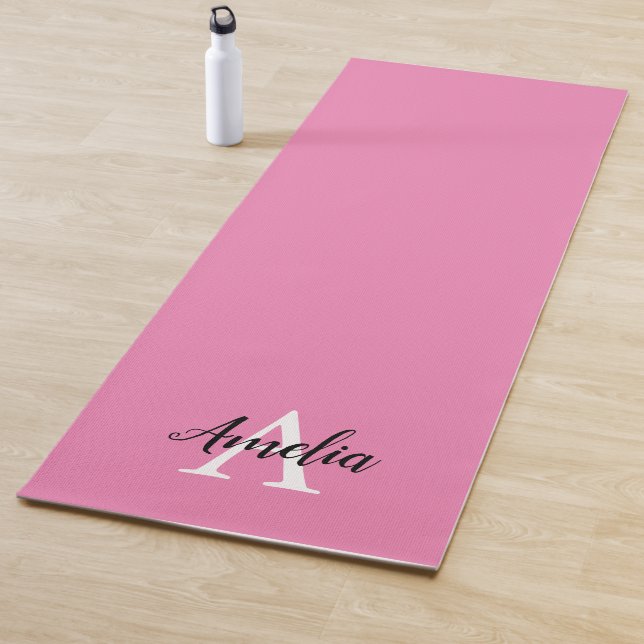 Guión monograma rosado Yoga Mat (In situ)