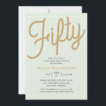 Guión verde y dorado Invitación a los 50 años<br><div class="desc">Moda Elegant Green y Gold Script 50th Birthday Invitation Sus huéspedes sabrán que este será un fiesta especial sólo mirando esta invitación!</div>