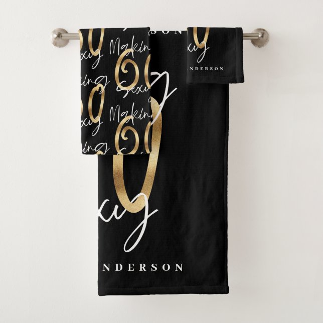 Haciendo que 60 luzca buen baño de celebración de  (In situ)