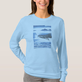 Haciendo señoras de un chapoteo la camisa del azul