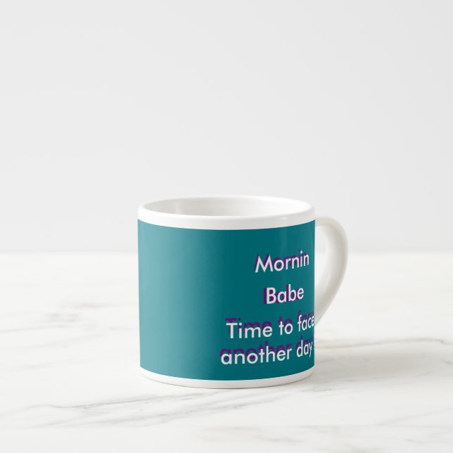 Haga su propia taza del café express (Derecha)