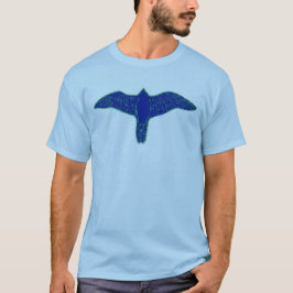 Halcón azul en la camiseta de los hombres
