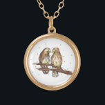 Halcón de cola roja, collar de Navidades de nieve<br><div class="desc">El collar presenta un original ilustracion de marca de un par de halcones de cola roja en la nieve. ¡Perfecto como Navidad que se alimenta!</div>