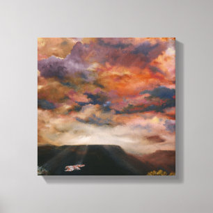 Halcón rojo en las mesas envueltas en la impresión