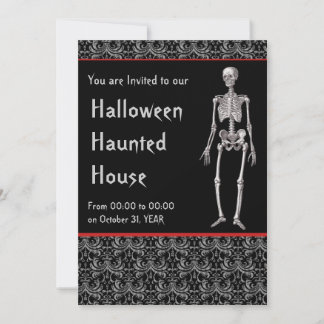 Halloween obsesionada con invitación a casa con es