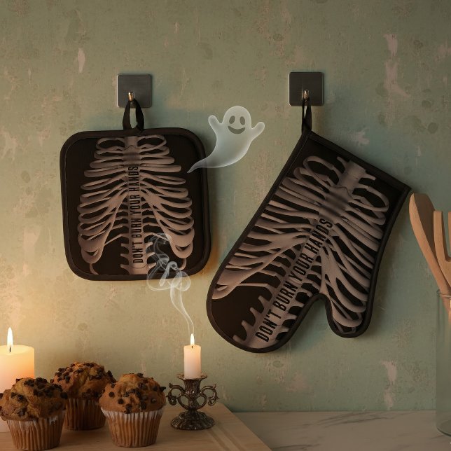 Halloween Skeleton Cage Bones Oven Mitt Set (Watch for ghosts!)