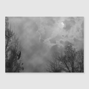 Halloween Sky atormentado con Ravens