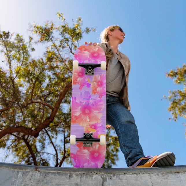 HAMbyWG Hibiscus Skateboard (Exterior 1)