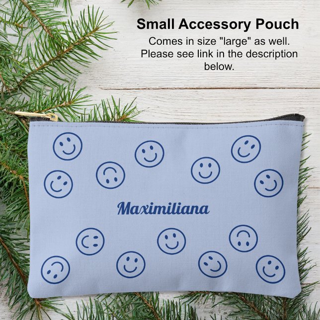 Happy Faces Blue - Pequeña bolsa accesoria (Small Accessory Pouch - Happy Faces Blue by Leapfroglisics Shop)