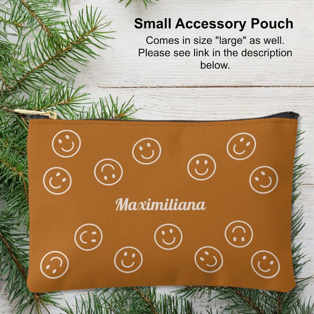 Happy Faces Boho Brown - Pequeña bolsa accesoria (Small Accessory Pouch - Happy Faces Boho Brown by Leapfroglisics Shop)