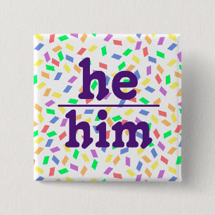 He Him Pronoun   Rasguños Pastel   Botón púrpura