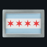 Hebilla de cinturón con bandera de Chicago, estado<br><div class="desc">Acceder con un estilo urbano usando esta elegante hebilla de cinturón con la bandera de Chicago! Diseñado con materiales de alta calidad y meticulosa atención a los detalles, esta hebilla de cinturón exhibe maravillosamente el diseño icónico de la bandera de Chicago -con franjas azules horizontales y cuatro estrellas rojas sobre...</div>