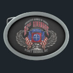 Hebilla De Cinturón Oval 82.º Fuerte Aéreo Bragg<br><div class="desc">Mostrar orgullo militar y patriotismo con esta notablemente distintiva y altamente detallada interpretación de la icónica insignia de la 82ª División Aérea. ¡Disponible sólo en Zazzle!</div>