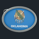 HEBILLA DE CINTURÓN OVAL BANDERA ESTATAL DE OKLAHOMA<br><div class="desc">La bandera del estado de Oklahoma consiste en un tradicional escudo de piel de búfalo de la Nación Osage con siete plumas de águila en un campo azul cielo de Choctaw.</div>