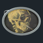 Hebilla De Cinturón Oval Calavera con cigarrillo en llamas por Vincent van<br><div class="desc">Calavera con Cigarrillo en llamas de Vincent van Gogh es un bello post de arte de época impresionista todavía pintado de la vida. Un retrato de humedeciendo esqueletos humanos. Excelente imagen para productos antitabaco. Fumar mata a 1000 cada año, ayuda a alguien a dejar de fumar hoy. Excelente imagen para...</div>