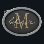 Hebilla De Cinturón Oval Cree Inspirador Monograma de oro negro inicial<br><div class="desc">Creer Positividad El Monograma De Oro Negro Inicial. Una palabra motivadora en un elegante guión de estilo manuscrito,  colocado sobre tu inicial en oro sobre un fondo negro.</div>
