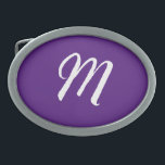 Hebilla De Cinturón Oval Letra real púrpura inicial monograma estilo modern<br><div class="desc">¿Desea poseer un producto con las iniciales de su nombre? Es muy sencillo,  estético y atractivo.</div>