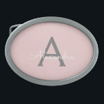 Hebilla De Cinturón Oval Monograma de Rubor Gris rosa moderno con guión de<br><div class="desc">Hebilla de nombre de cinturón de seguridad simple con guión simple rosa y gris de Rubor. Esto hace que la graduación perfecta, dulce 16 16, 18, 21, 30, 40, 50, 60, 70, 80, 90, 100 años, boda, ducha de novias, aniversario, ducha de bebé o despedida de soltera para alguien que...</div>