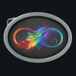 Hebilla De Cinturón Oval Símbolo infinito con plumas arcoiris<br><div class="desc">Símbolo de infinito dibujado artísticamente con una hermosa pluma arco iris sobre fondo blanco. Estilo tatuaje.</div>