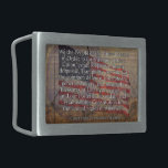 Hebilla De Cinturón Rectangular La tipografía del preámbulo de la Constitución y l<br><div class="desc">Esta hebilla rectangular de cinturón está diseñada con un toque de historia estadounidense. Este diseño presenta el texto del Preámbulo de la Constitución de los Estados Unidos. El texto está puesto en el fondo de una bandera de Estados Unidos desplegada sobre madera de cedro rota y manchada.</div>