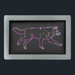 Hebilla De Cinturón Rectangular Lobo eléctrico<br><div class="desc">Representación de un lobo de fondo negro inspirado por las auroras boreales.</div>