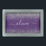 Hebilla De Cinturón Rectangular Monograma de Girly Glam Purpurina de Plata Púrpura<br><div class="desc">Cubierta de Monograma con guion de Purpurina de espuma morado y plateado. Esto hace que la graduación perfecta, dulce 16 16, 18, 21, 30, 40, 50, 60, 70, 80, 90, 100 años, boda, ducha de novias, aniversario, ducha de bebé o despedida de soltera para alguien que ama el lujo y...</div>
