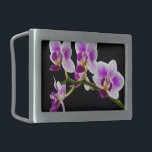 Hebilla De Cinturón Rectangular Orquídea blanca y púrpura<br><div class="desc">Una hermosa orquídea blanca y violeta.</div>