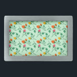 Hebilla De Cinturón Rectangular Patrón floral con flores subió de color<br><div class="desc">Elegante patrón impecable con motivos florales hechos de flores rojas amarillas y rosas rosadas sobre fondo verde</div>