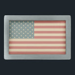 Hebilla de la correa de la bandera estadounidense<br><div class="desc">Los tonos rojos,  azules y crema apagados le dan a esta hebilla de la bandera estadounidense un ambiente rústico y vintage. El diseño es de arte original.</div>