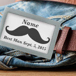 Hebilla del cinturón del bigote del mejor hombre<br><div class="desc">Este diseño de bigote es perfecto para parejas que quieran darle un toque de humor y personalidad a su papelería boda. El diseño también podría utilizarse en una variedad de productos, como favores de fiesta, decoraciones y otros accesorios bodas. El esquema de colores audaces y los elementos gráficos harán que...</div>