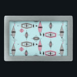 Hebilla del cinturón del patrón rosa y gris atómic<br><div class="desc">Esta hebilla retro del cinturón del rosa atómico y gris es tan impresionante que te dirá: "¡No puedo creer que no sea un trapo de ladrido!" El diseño de inspiración vintage es una nueva versión de los estilos modernos de mediados de siglo. Ofrece toda la diversión de encontrar un producto...</div>