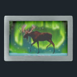 Hebilla Rectangular Moose de las luces del norte<br><div class="desc">Una imagen tan ligeramente estilizada de una silueta de alce contra las auroras boreales.</div>