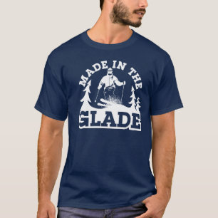 Hecho en la camiseta del claro